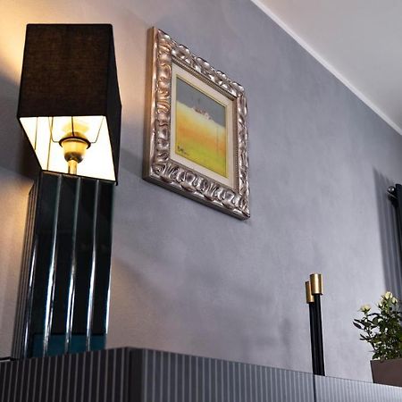 Moon'S House Villa ดิอาโนดัลบา ภายนอก รูปภาพ