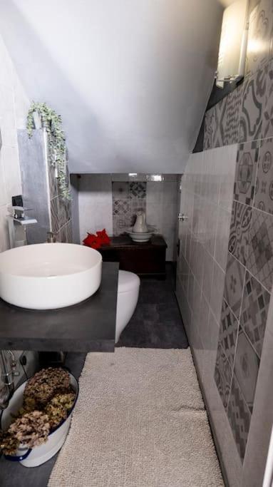Moon'S House Villa ดิอาโนดัลบา ภายนอก รูปภาพ